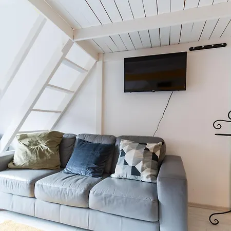 Sunny Studio In Party District- Balcony- Ac Lejlighed